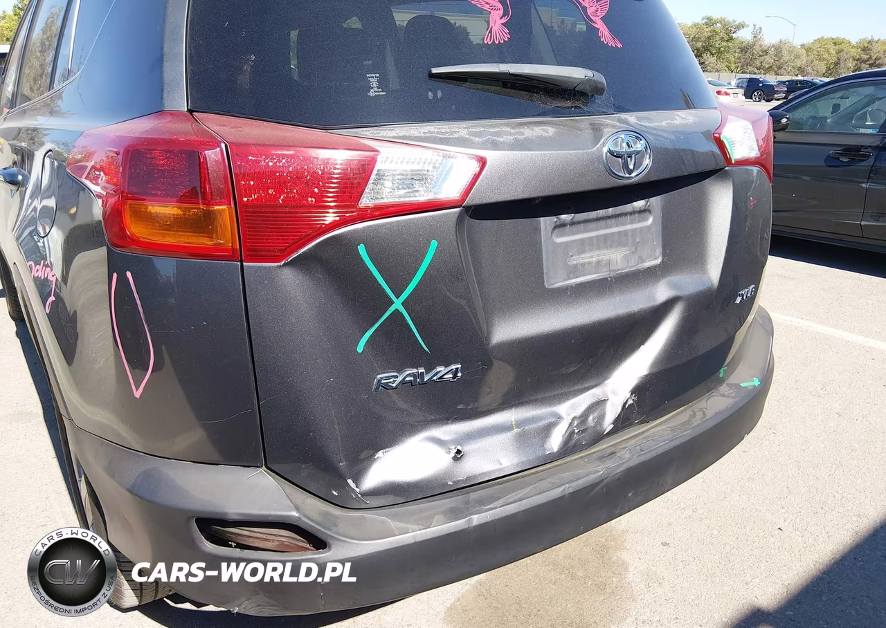 2015 Toyota Rav4 Xle VIN:JTMWFREV9FJ047287 - 18