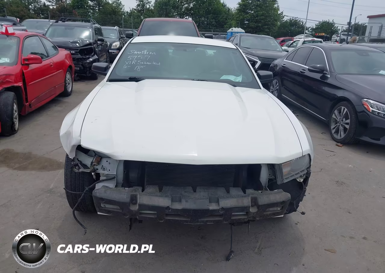 2011 Ford Mustang V6-V6 Premium VIN:1ZVBP8AM8B5166029 - 13