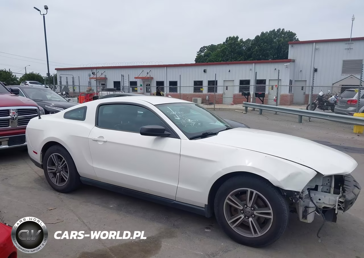 2011 Ford Mustang V6-V6 Premium VIN:1ZVBP8AM8B5166029 - 14