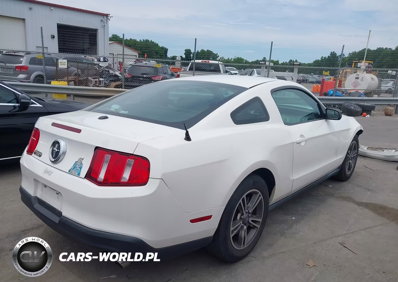 2011 Ford Mustang V6-V6 Premium VIN:1ZVBP8AM8B5166029 - 4