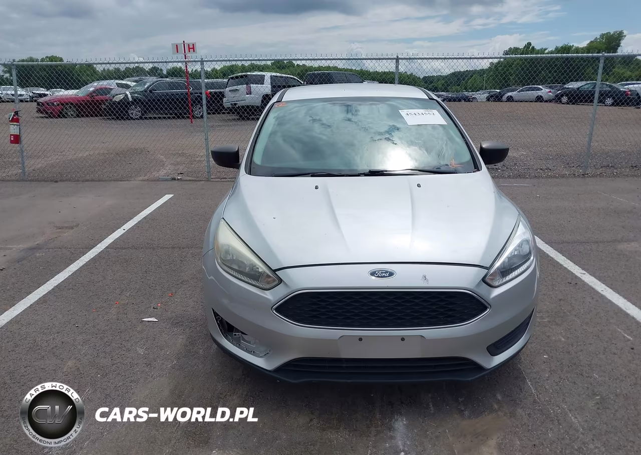 2015 Ford Focus S VIN:1FADP3E29FL219707 - 12