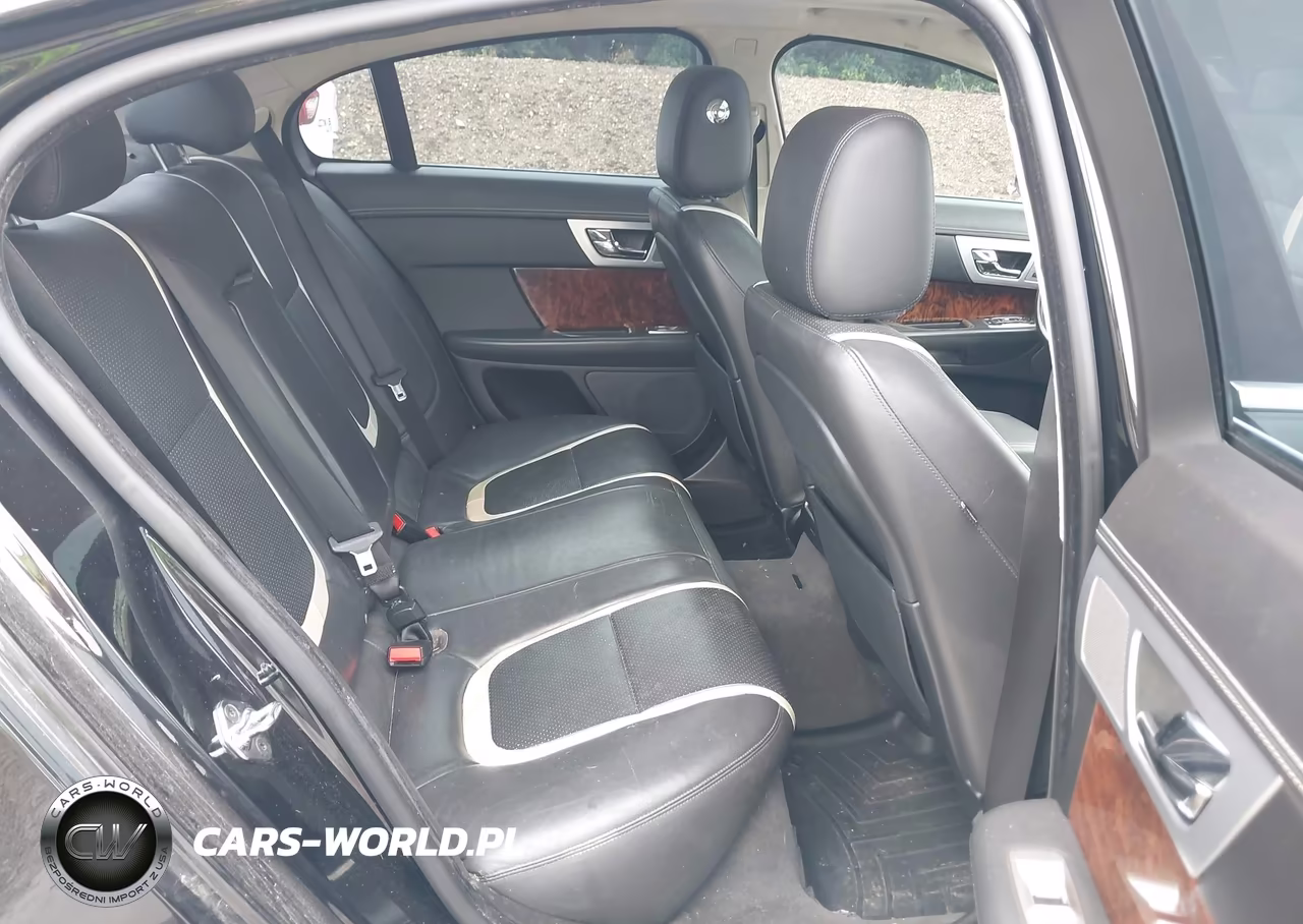 2015 Jaguar Xf 3.0 Portfolio-3.0 Sport VIN:SAJWJ0FF6F8U73349 - 8