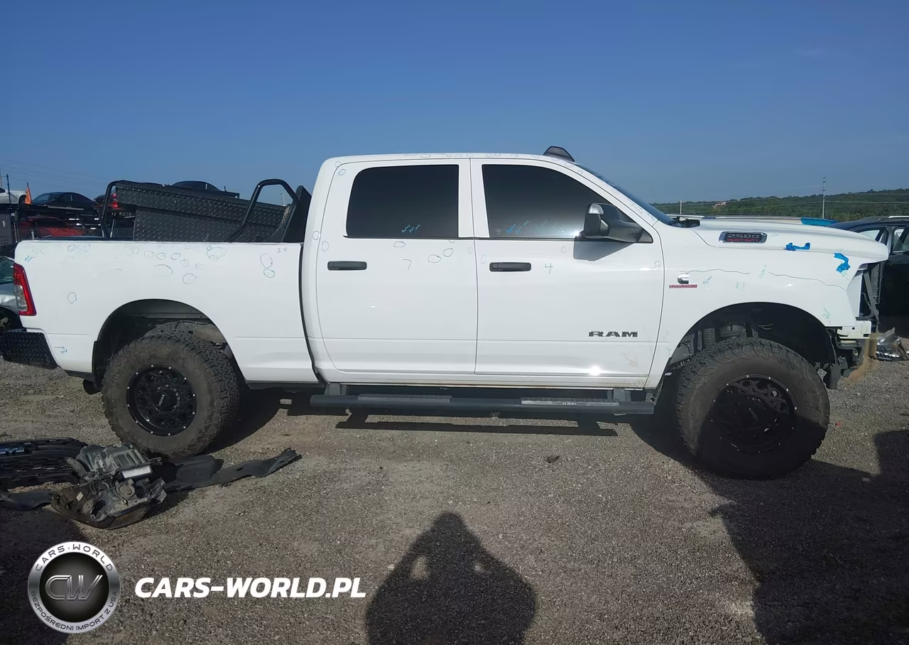 2021 Ram 2500 Tradesman 4X4 6'4 Box VIN:3C6UR5CL3MG531471 - 14