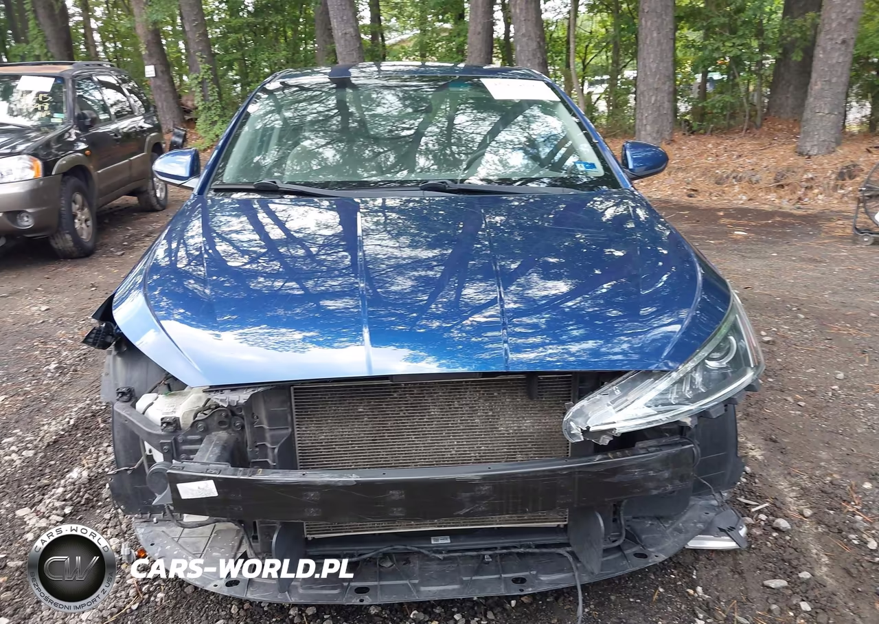 2020 Hyundai Elantra Sel VIN:5NPD84LF9LH575285 - 13