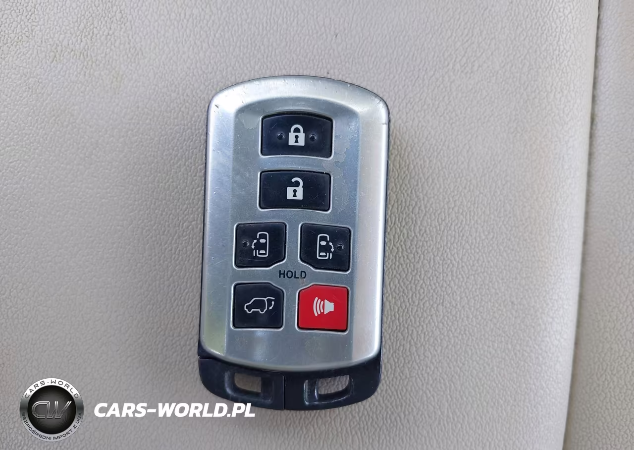 2011 Toyota Sienna Xle VIN:5TDDK3DC7BS026094 - 11