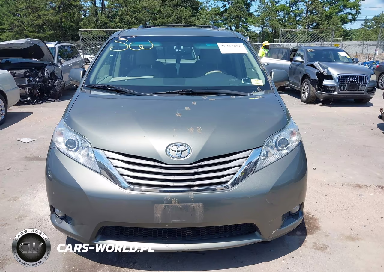 2011 Toyota Sienna Xle VIN:5TDDK3DC7BS026094 - 12
