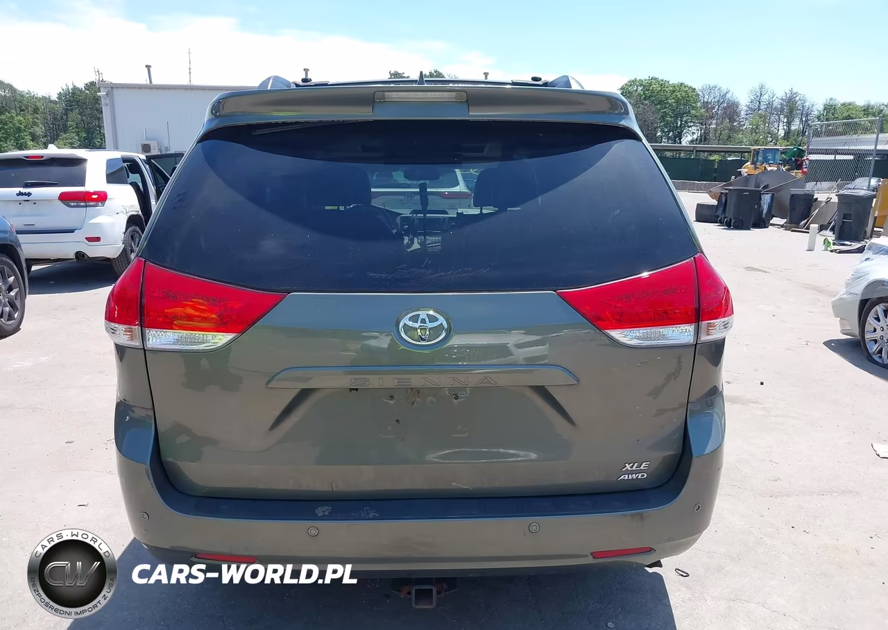 2011 Toyota Sienna Xle VIN:5TDDK3DC7BS026094 - 16