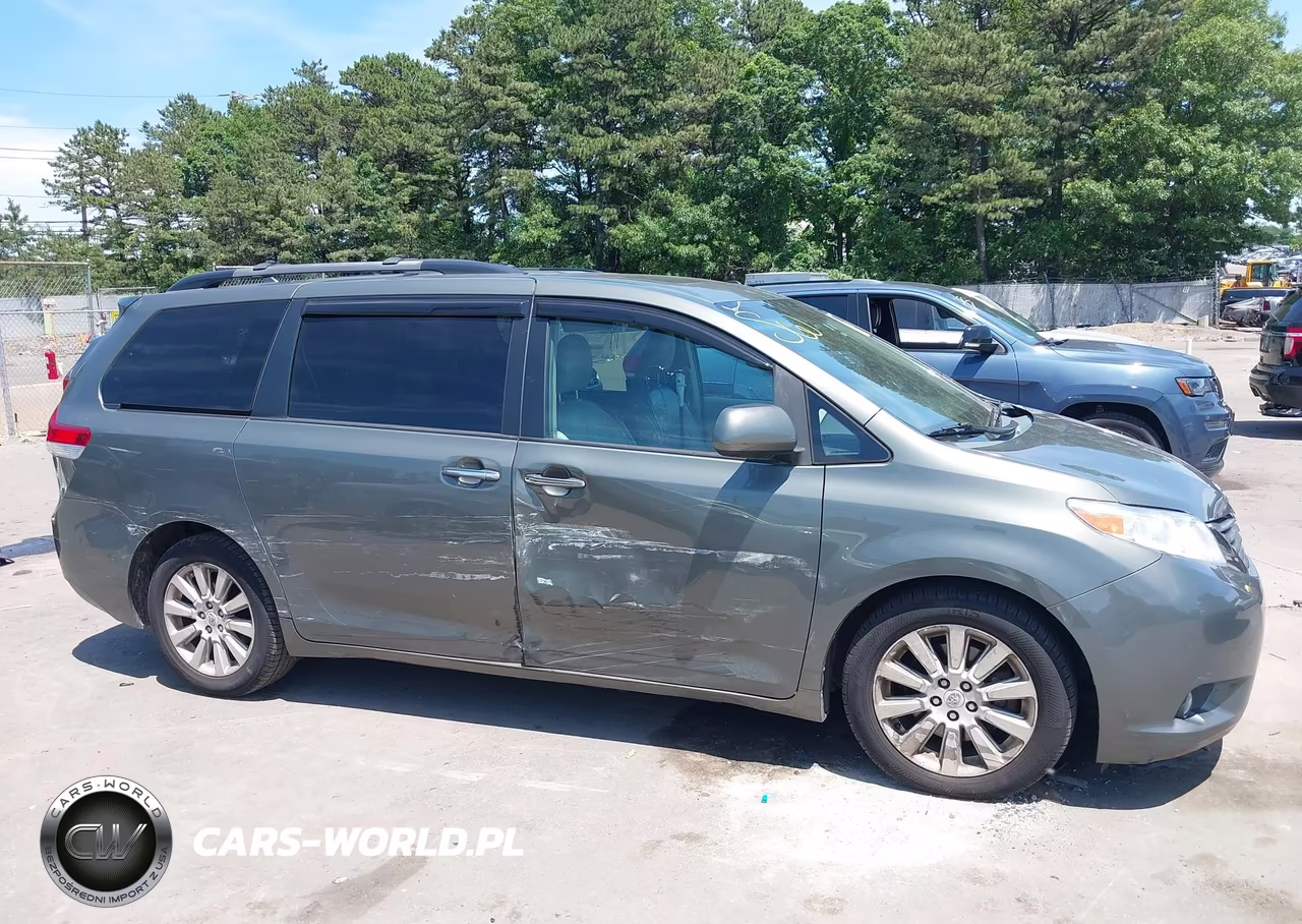 2011 Toyota Sienna Xle VIN:5TDDK3DC7BS026094 - 6