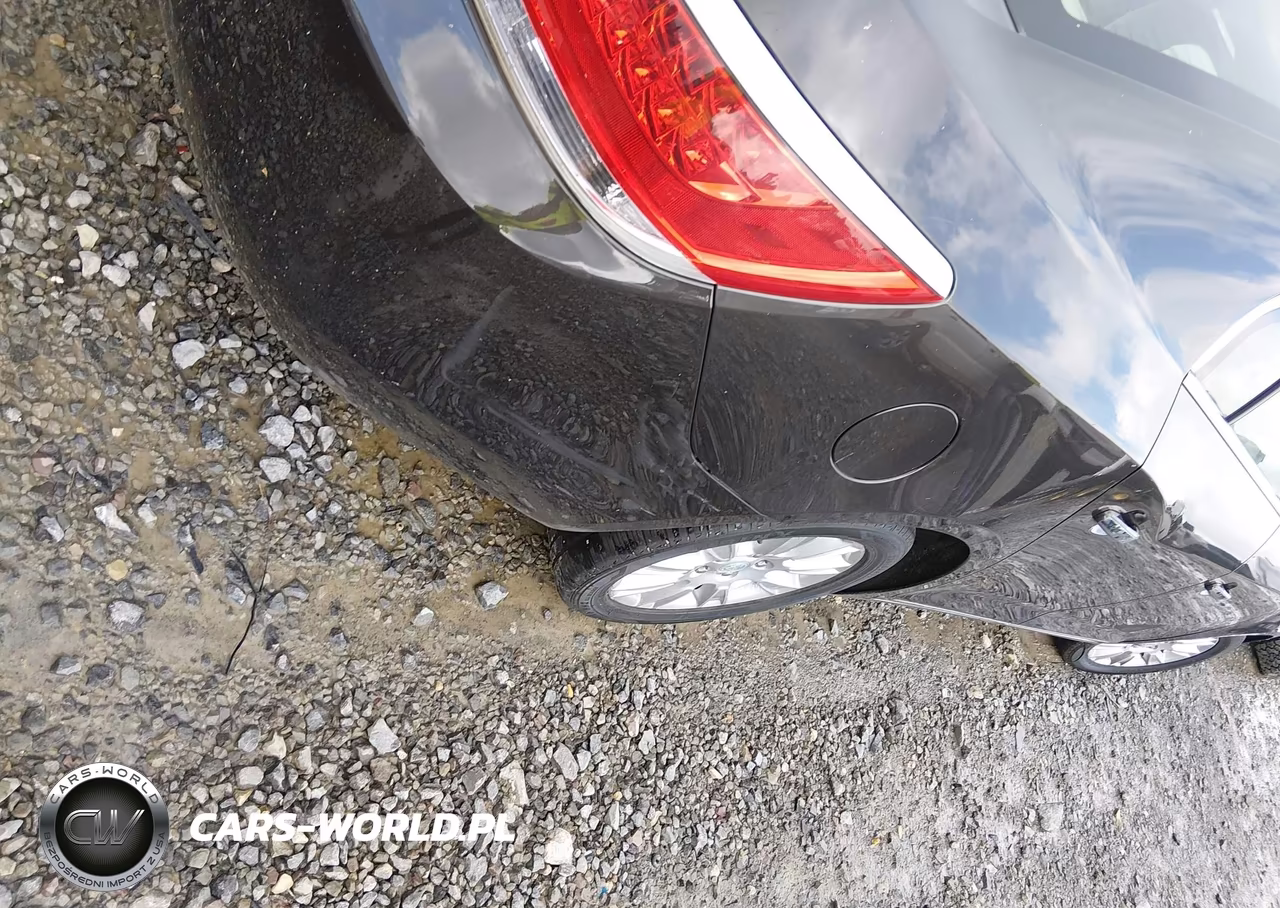 2013 Buick Lacrosse VIN:1G4GA5ER1DF172195 - 12