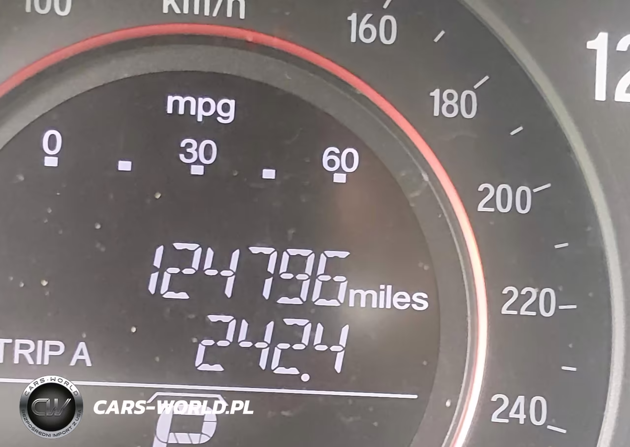 2016 Honda Accord Sport VIN:1HGCR2F58GA186023 - 15