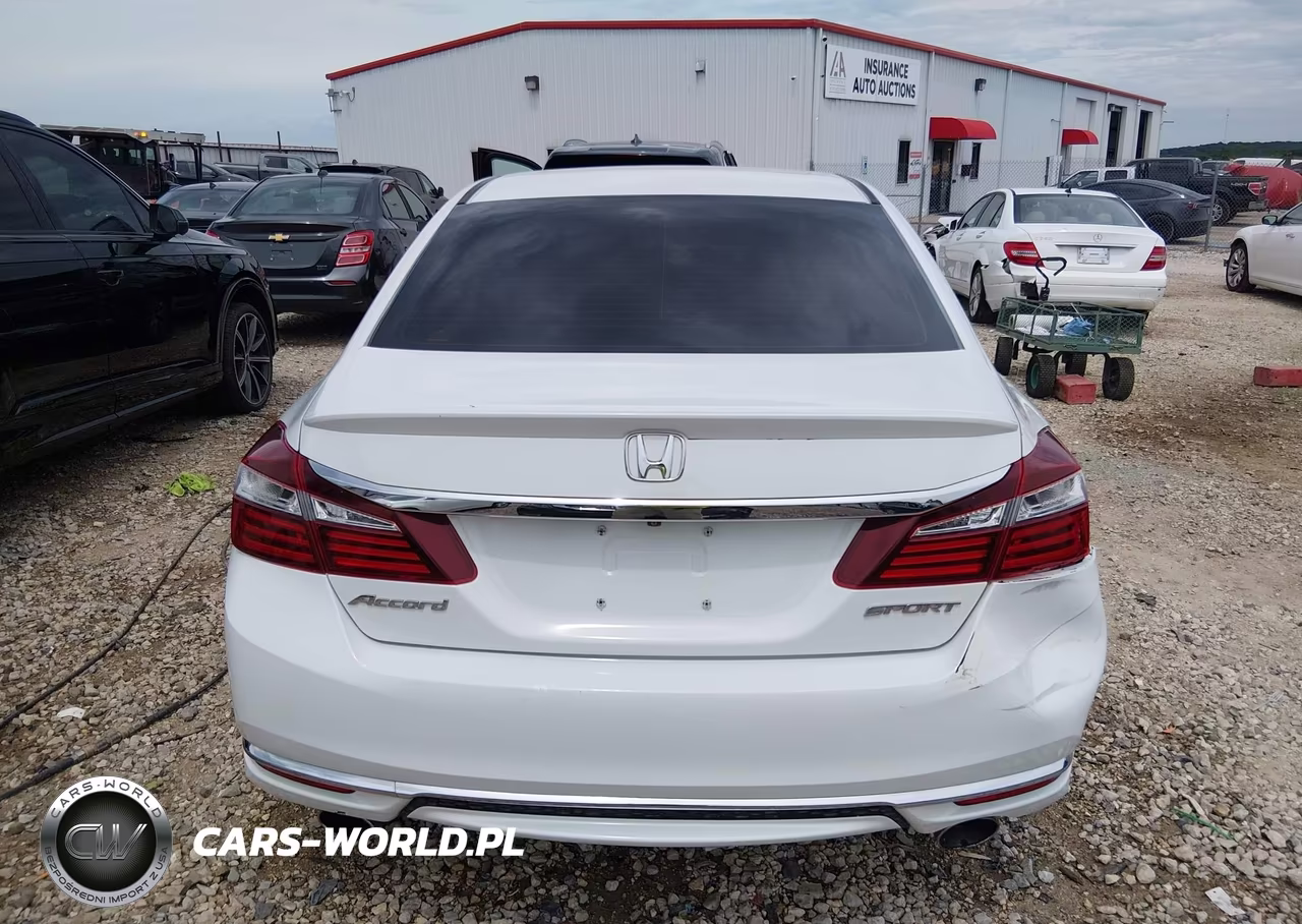 2016 Honda Accord Sport VIN:1HGCR2F58GA186023 - 16