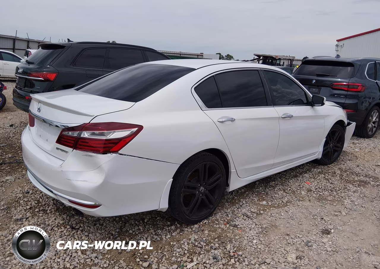 2016 Honda Accord Sport VIN:1HGCR2F58GA186023 - 4