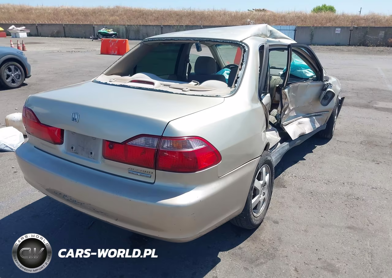 2000 Honda Accord 2.3 Se VIN:JHMCG6697YC025293 - 4