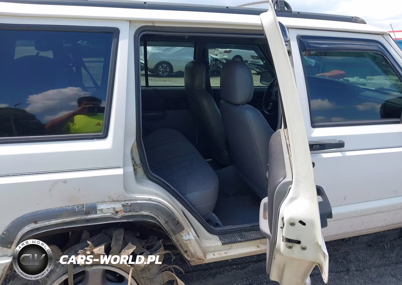 1998 Jeep Cherokee Classic-Limited-Sport VIN:1J4FT68S0WL128606 - 8