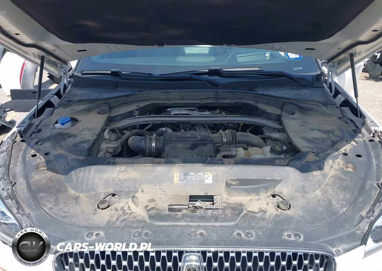 2020 Lincoln Aviator Reserve VIN:5LM5J7XC8LGL35748 - 10