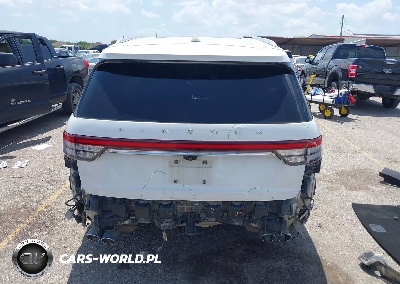 2020 Lincoln Aviator Reserve VIN:5LM5J7XC8LGL35748 - 17