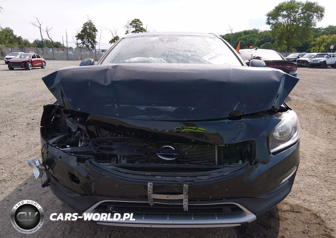 2018 Volvo V60 Cross Country T5 VIN:YV440MWK8J2054649 - 12
