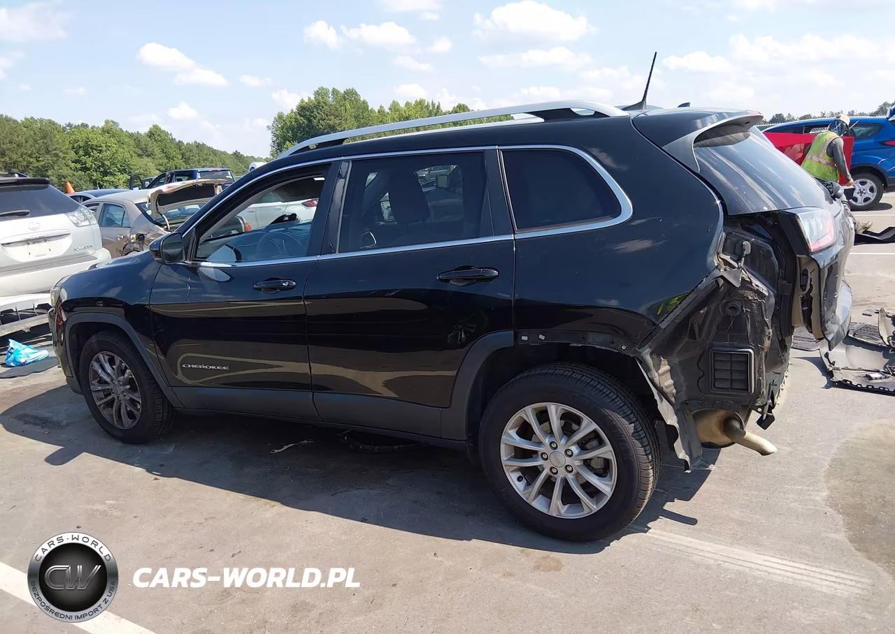 2019 Jeep Cherokee Latitude Fwd VIN:1C4PJLCB2KD423104 - 15