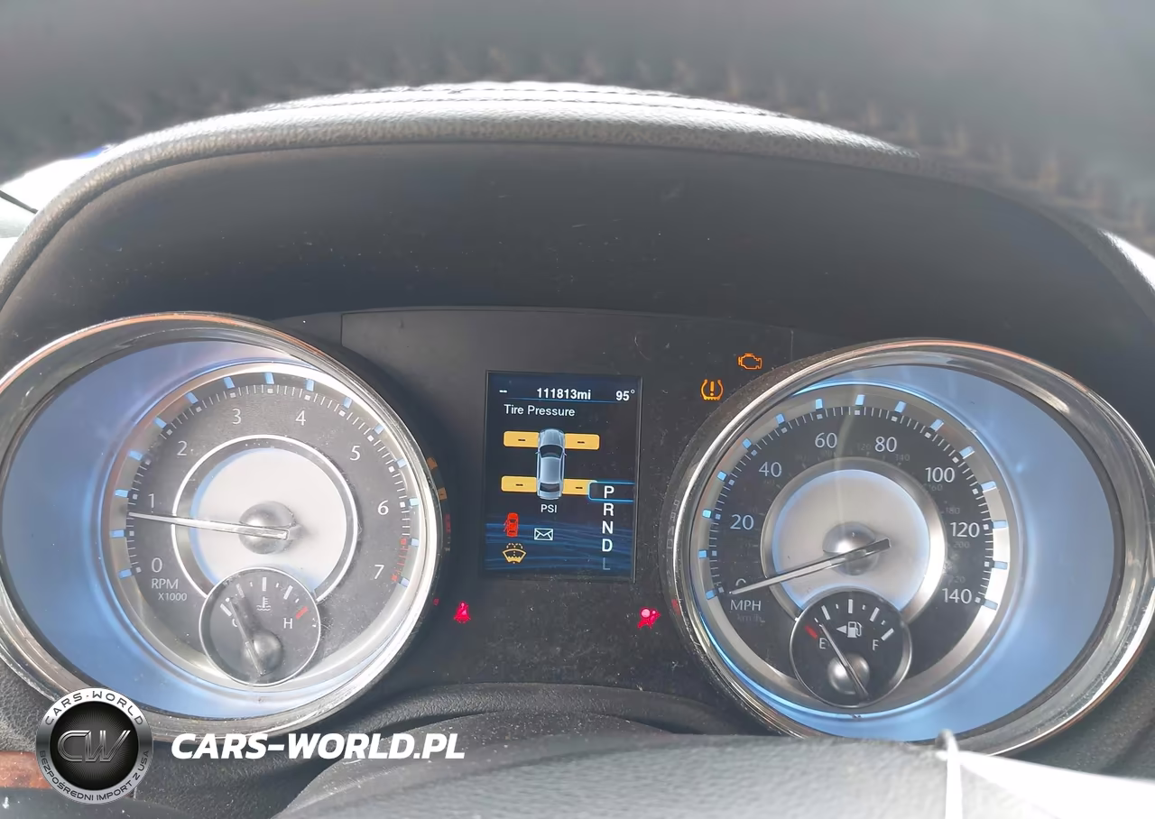 2013 Chrysler 300 Motown VIN:2C3CCAAGXDH626361 - 7