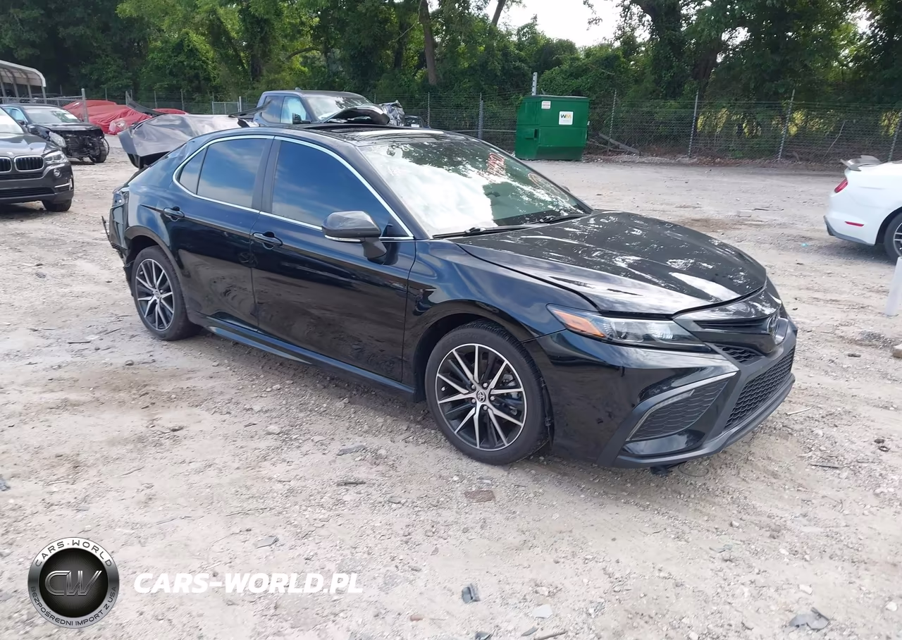 2023 Toyota Camry Se – zdjęcie 1 z 17