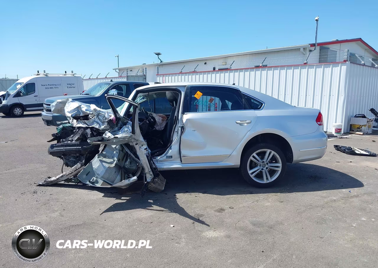 2012 Volkswagen Passat 2.0L Tdi Sel Premium VIN:1VWCN7A37CC010380 - 14