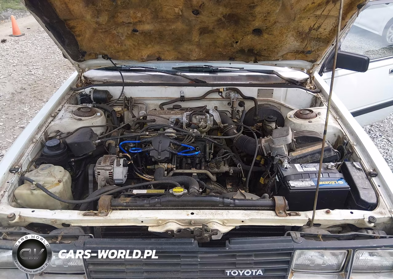 1983 Toyota Camry Le VIN:JT2SV16E1D0018721 - 10