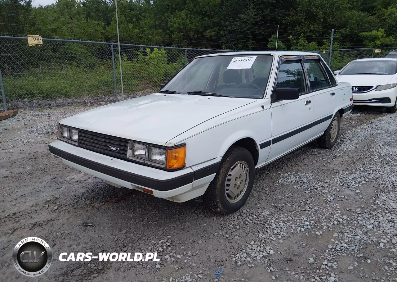 1983 Toyota Camry Le VIN:JT2SV16E1D0018721 - 2