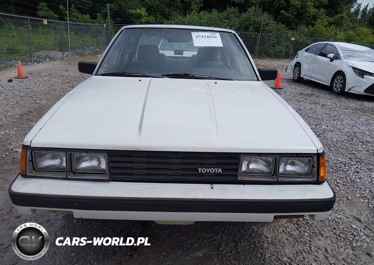 1983 Toyota Camry Le VIN:JT2SV16E1D0018721 - 6