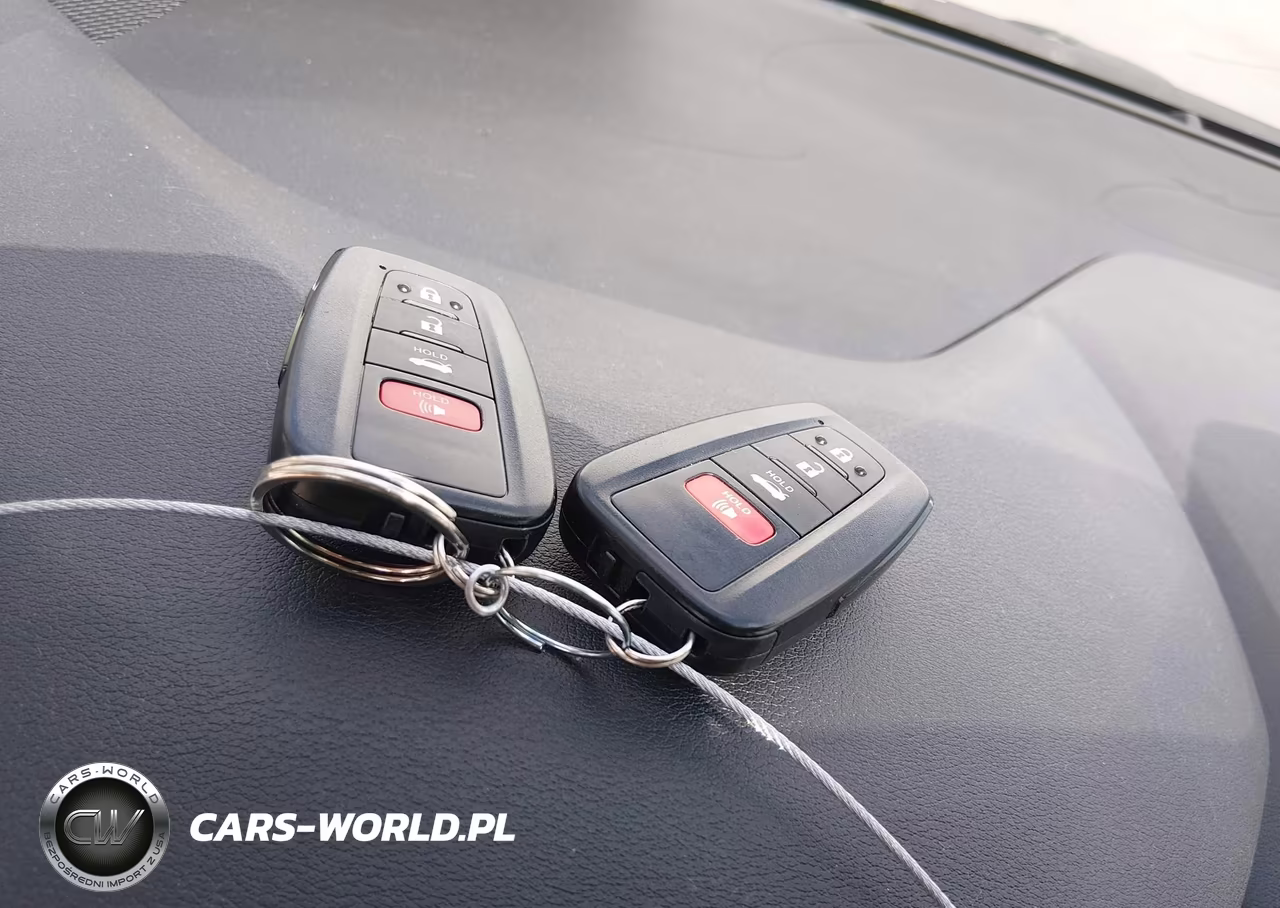 2021 Toyota Corolla Hybrid Le VIN:JTDEAMDE3MJ022042 - 11