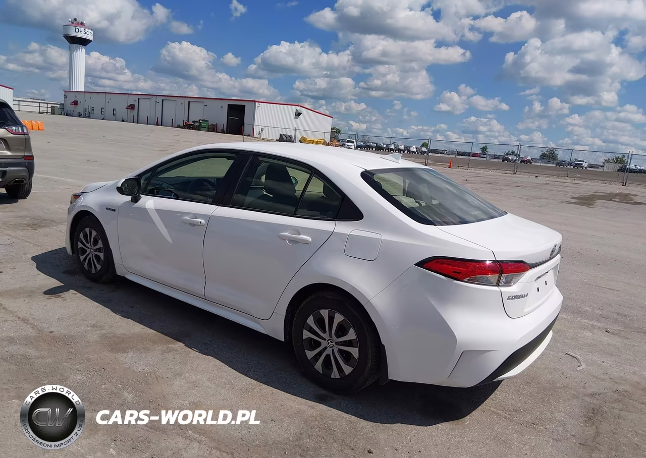 2021 Toyota Corolla Hybrid Le VIN:JTDEAMDE3MJ022042 - 3