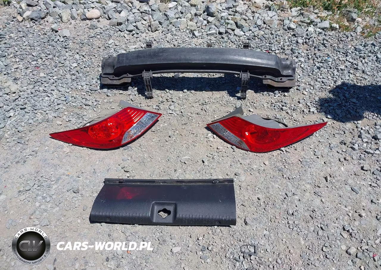 2013 Hyundai Accent Gls VIN:KMHCT4AE9DU305996 - 12