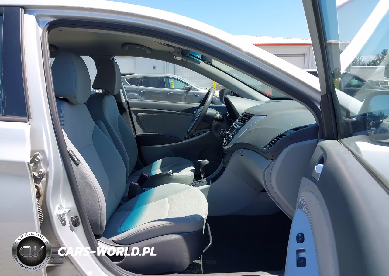 2013 Hyundai Accent Gls VIN:KMHCT4AE9DU305996 - 18