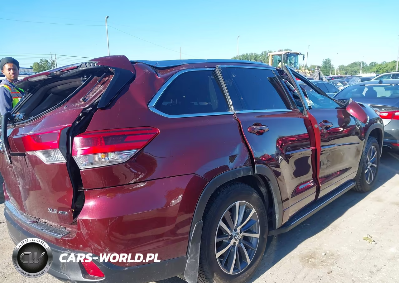 2017 Toyota Highlander Xle VIN:5TDJZRFH7HS361973 - 17