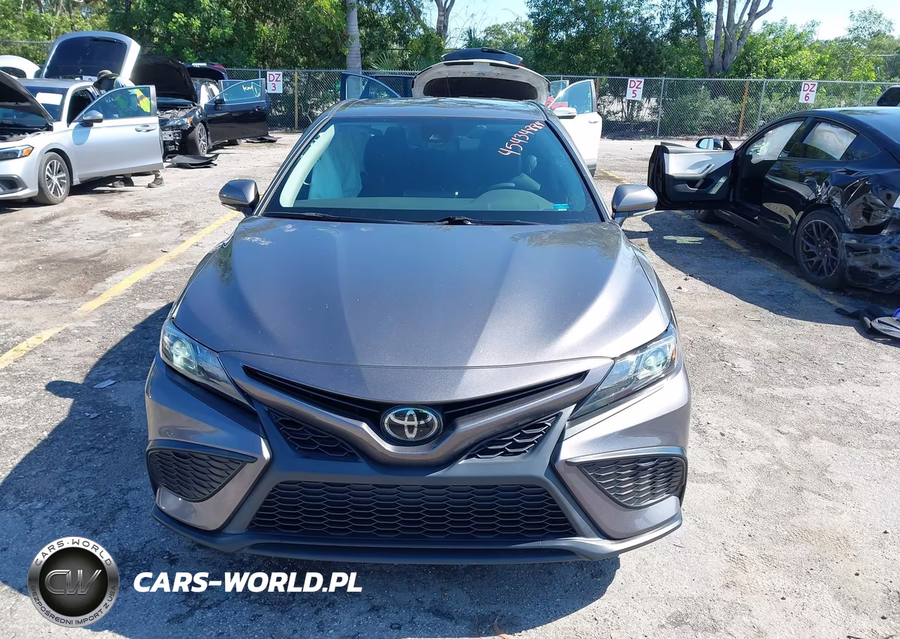 2024 Toyota Camry Se VIN:4T1G11AK9RU220840 - 12