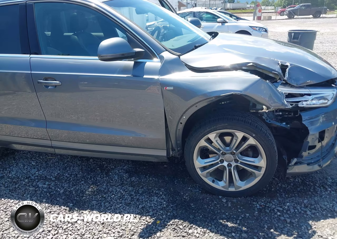 2016 Audi Q3 2.0T Premium Plus VIN:WA1GFCFS3GR015535 - 17