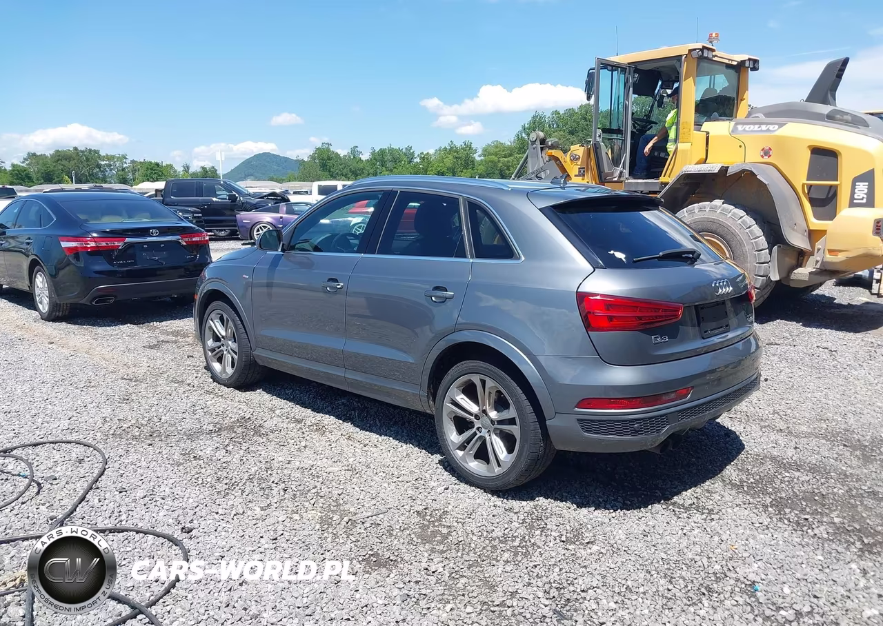 2016 Audi Q3 2.0T Premium Plus VIN:WA1GFCFS3GR015535 - 3