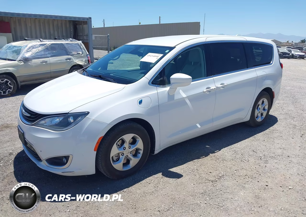 2017 Chrysler Pacifica Hybrid Touring Plus VIN:2C4RC1H7XHR797428 - 2