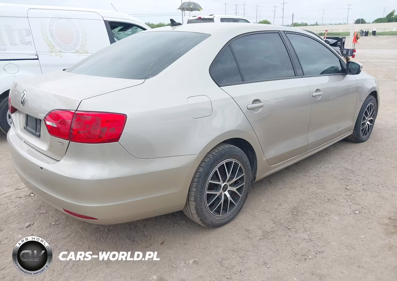 2014 Volkswagen Jetta 1.8T Se VIN:3VWD07AJ4EM225718 - 4
