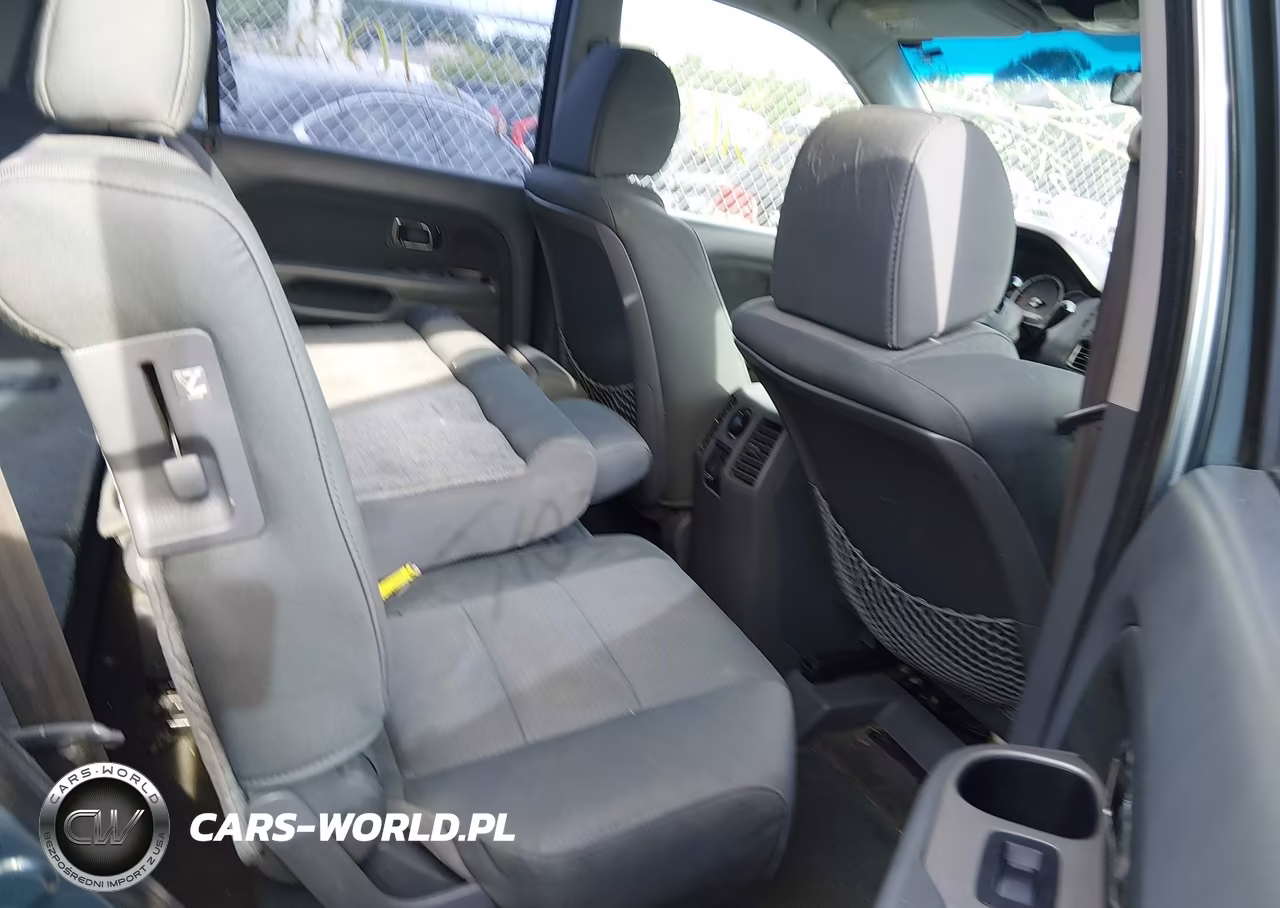 2007 Honda Pilot Lx VIN:5FNYF18157B018641 - 8