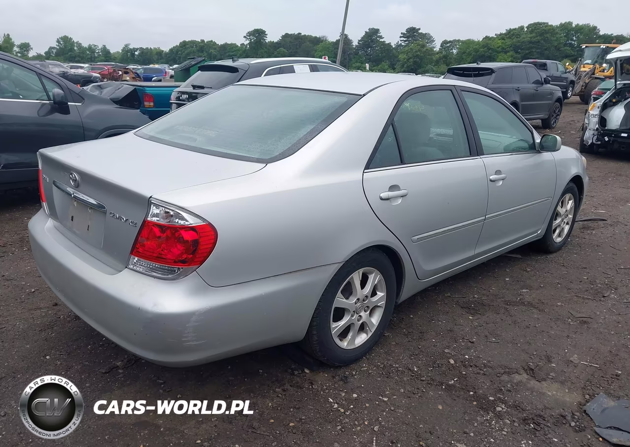 2006 Toyota Camry Xle VIN:4T1BE30K36U125617 - 4
