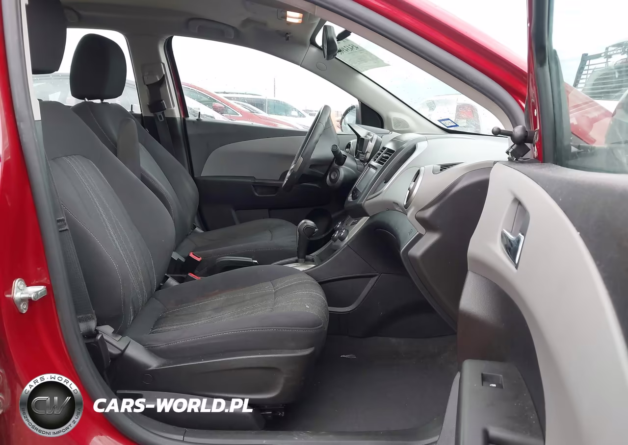 2014 Chevrolet Sonic Lt Auto VIN:1G1JC5SB2E4205724 - 5