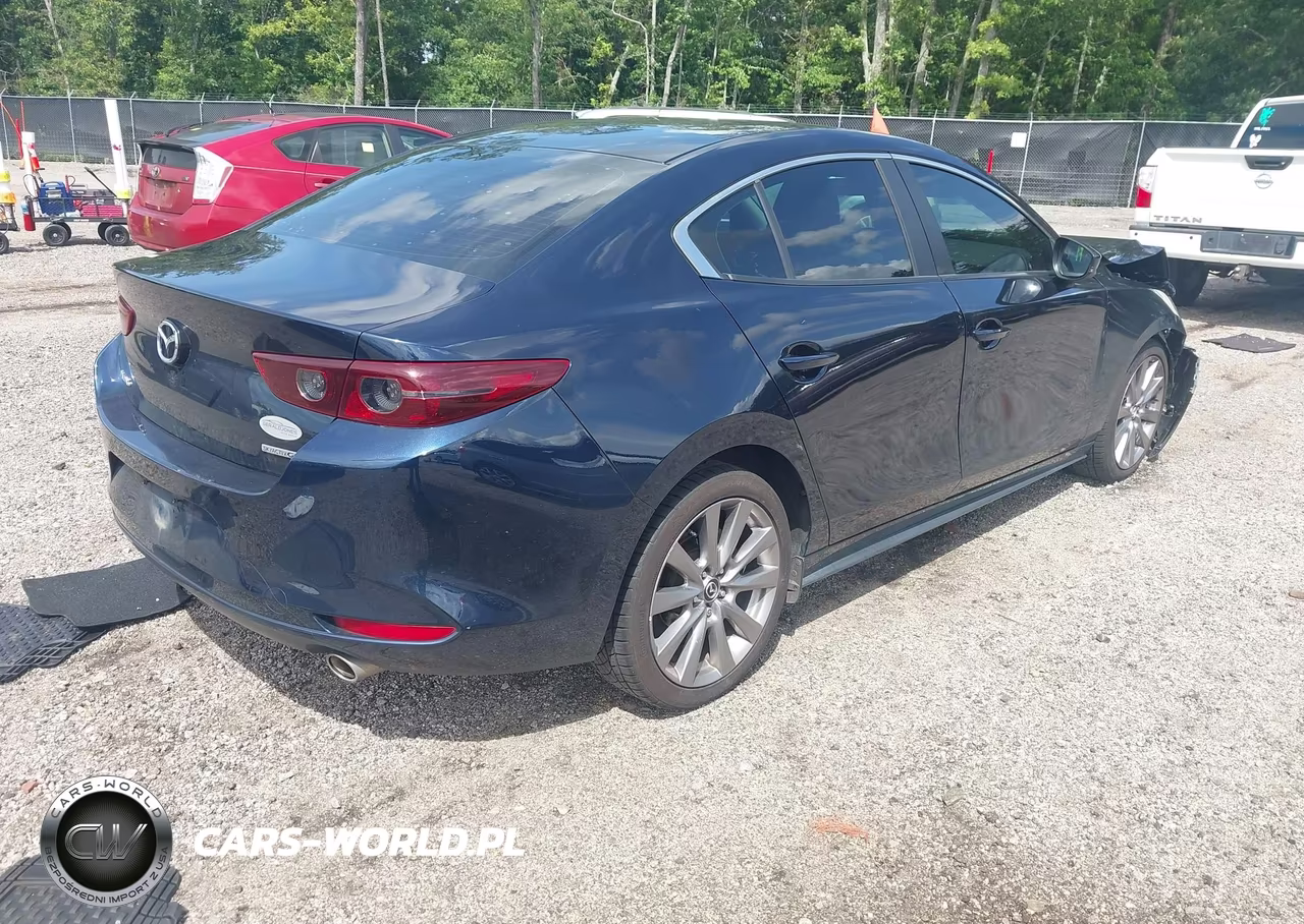 2020 Mazda Mazda3 Select Package VIN:JM1BPACL9L1166435 - 4