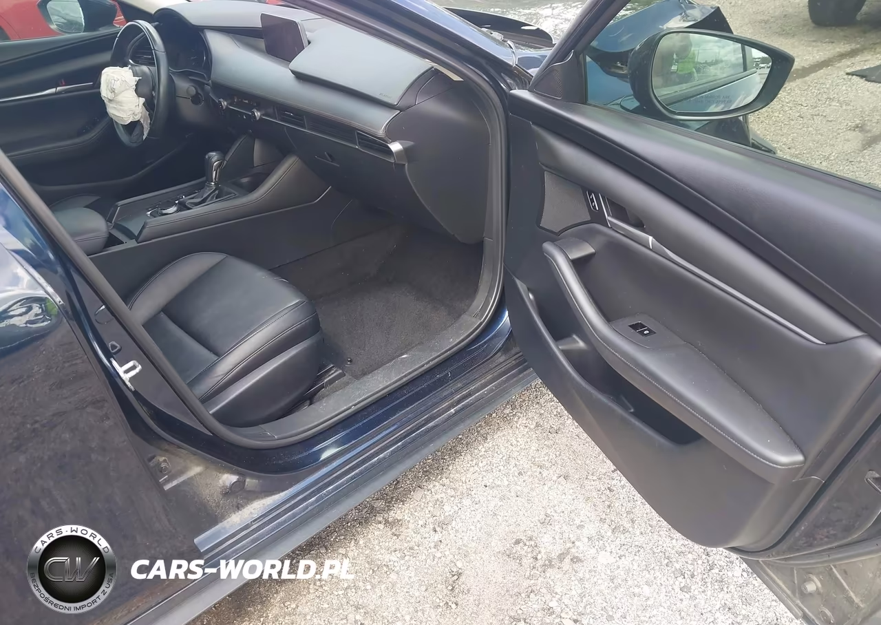 2020 Mazda Mazda3 Select Package VIN:JM1BPACL9L1166435 - 5