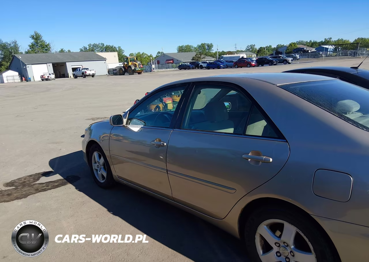 2002 Toyota Camry Se VIN:4T1BF32K42U015566 - 14
