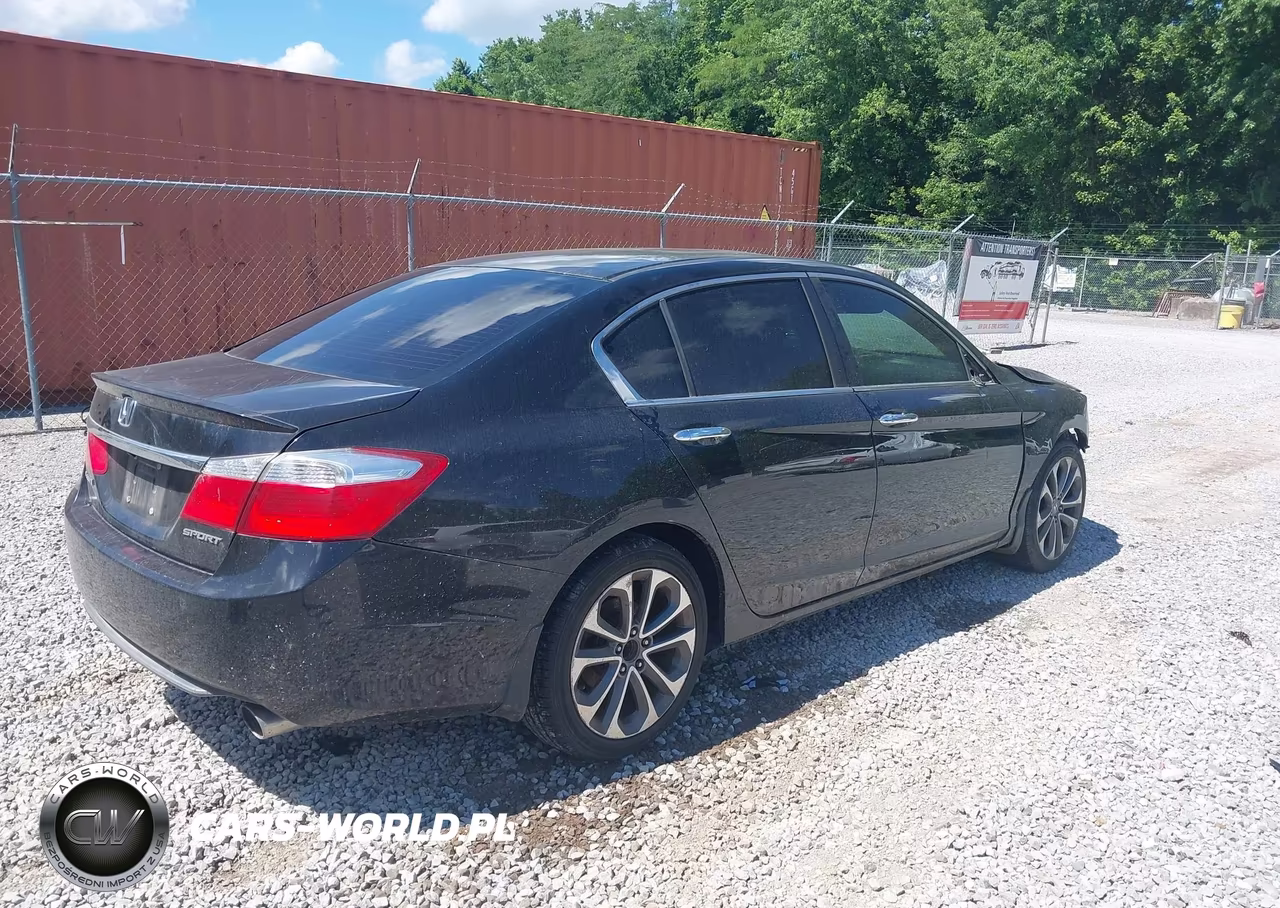 2015 Honda Accord Sport VIN:1HGCR2F56FA094150 - 4