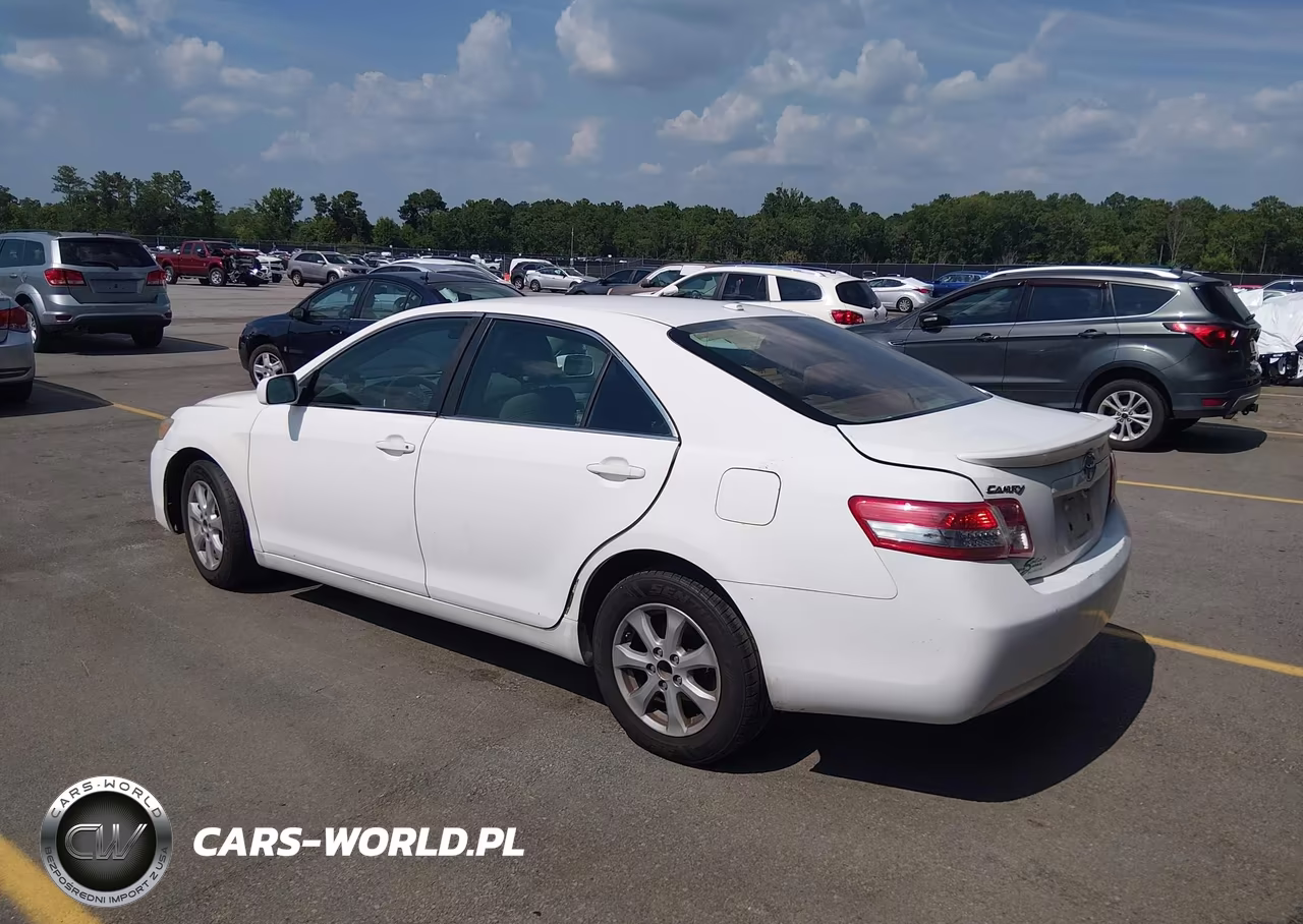 2011 Toyota Camry Le VIN:4T1BF3EK6BU606297 - 3