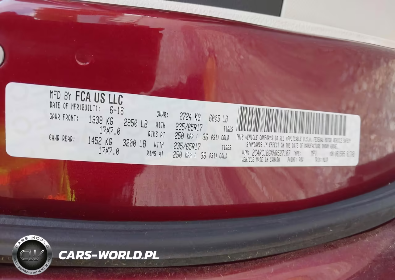 2017 Chrysler Pacifica Touring-L VIN:2C4RC1BGXHR527107 - 9