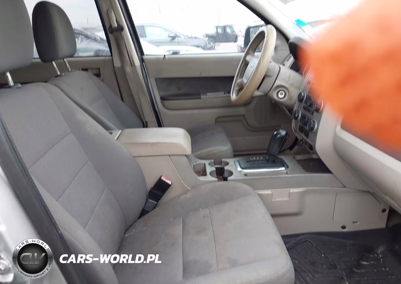 2009 Ford Escape Xlt VIN:1FMCU03769KB63257 - 5