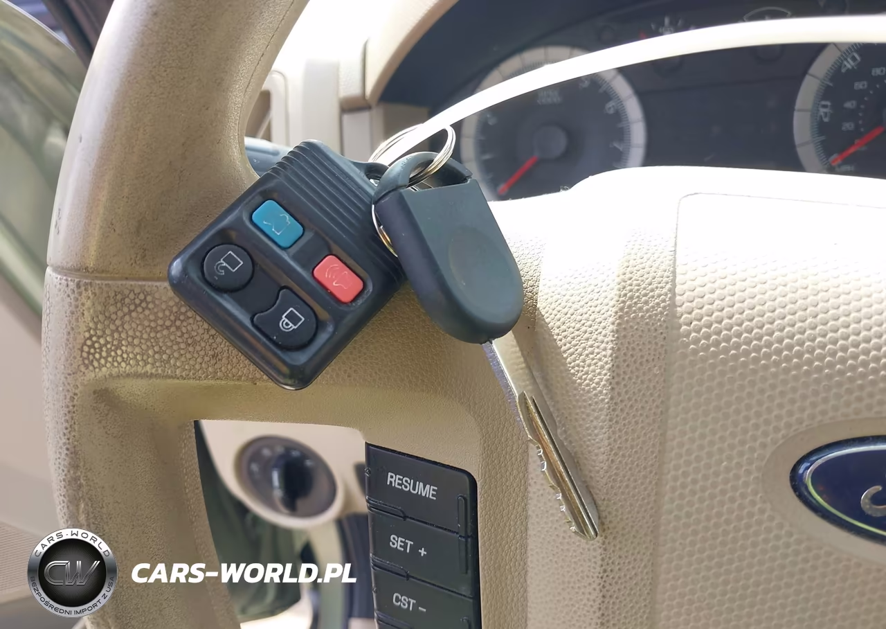 2008 Ford Escape Xlt VIN:1FMCU93ZX8KD33396 - 11