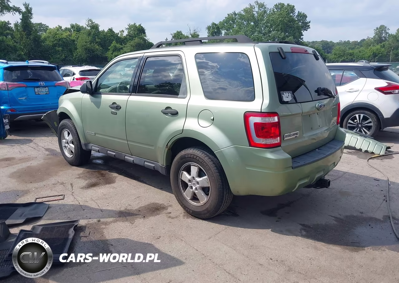 2008 Ford Escape Xlt VIN:1FMCU93ZX8KD33396 - 3
